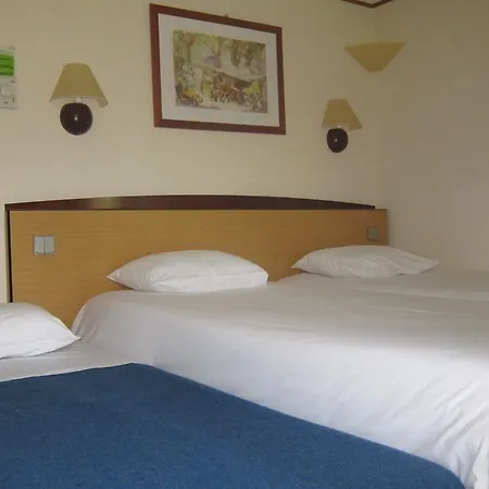 Hotel Campanile Clermont-ferrand ~ 3*