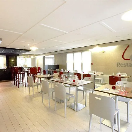 Hotel Campanile Clermont-ferrand ~ 3*